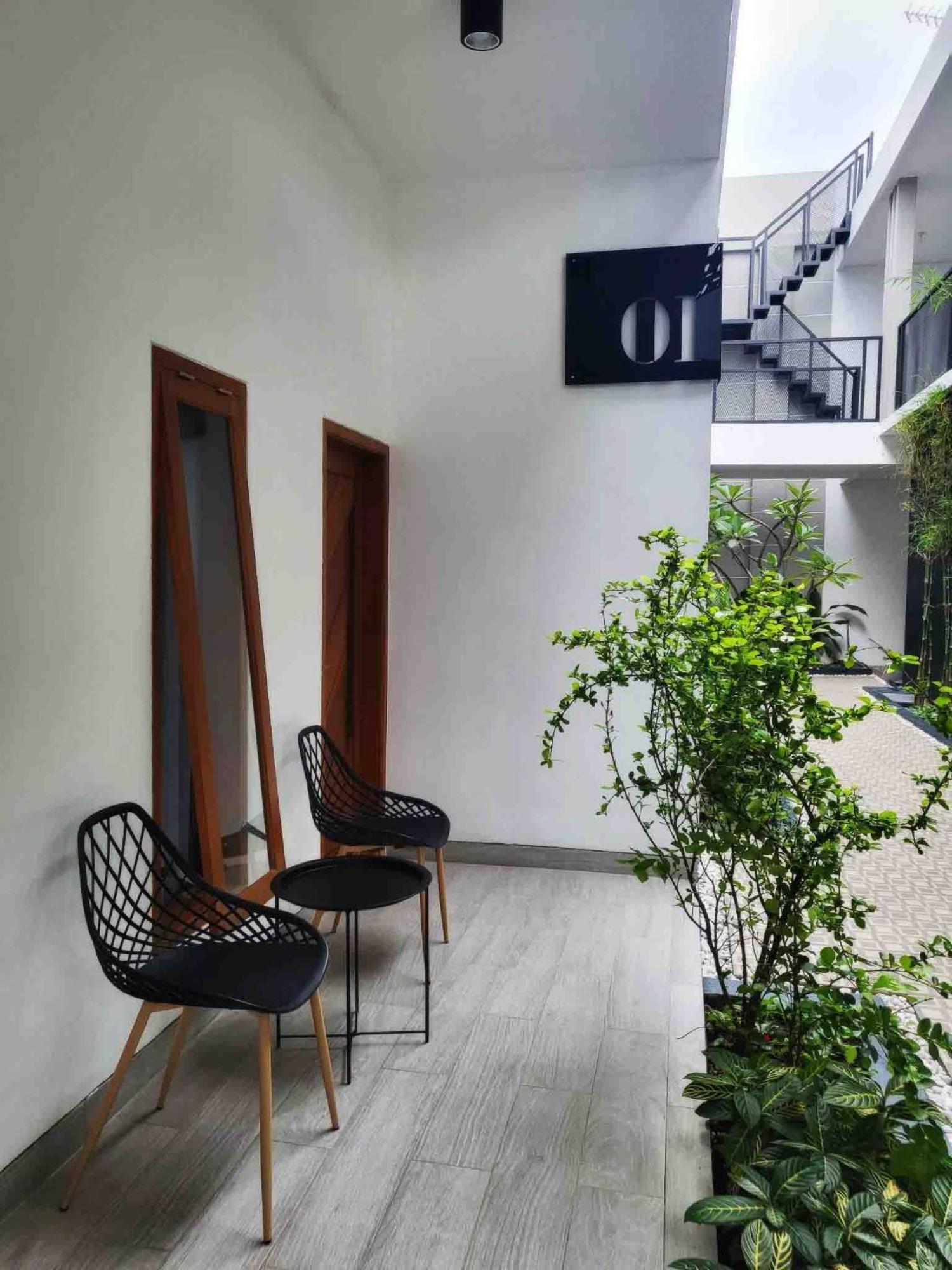 Cabin15 - Syariah Blitar Экстерьер фото